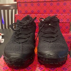Nike VaporMax Black Knit Athletic Shoes
